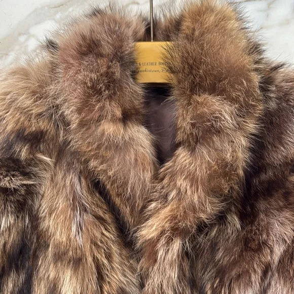 Luxurious Brown Fur Jacket - **REAL FUR** - Picture 9 of 14